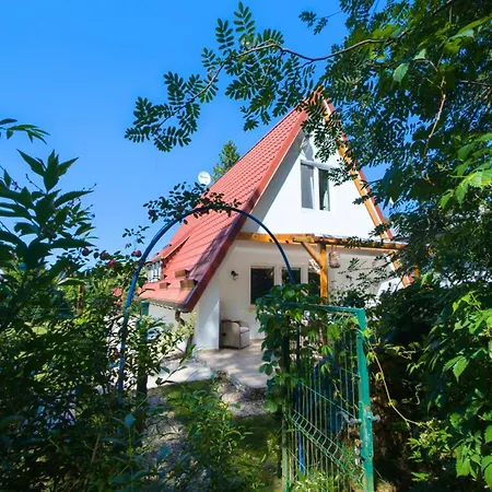 Domek letniskowy Drzwi Do Lasu *